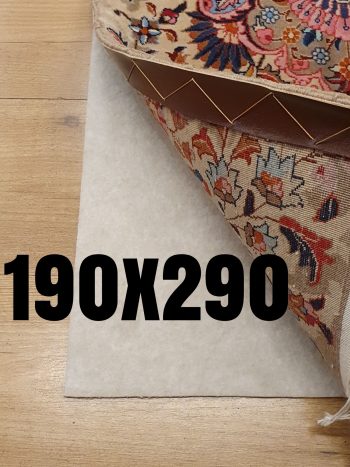 Antislip ondertapijt voor perzisch handgeknoopt tapijt en geweven kelim.