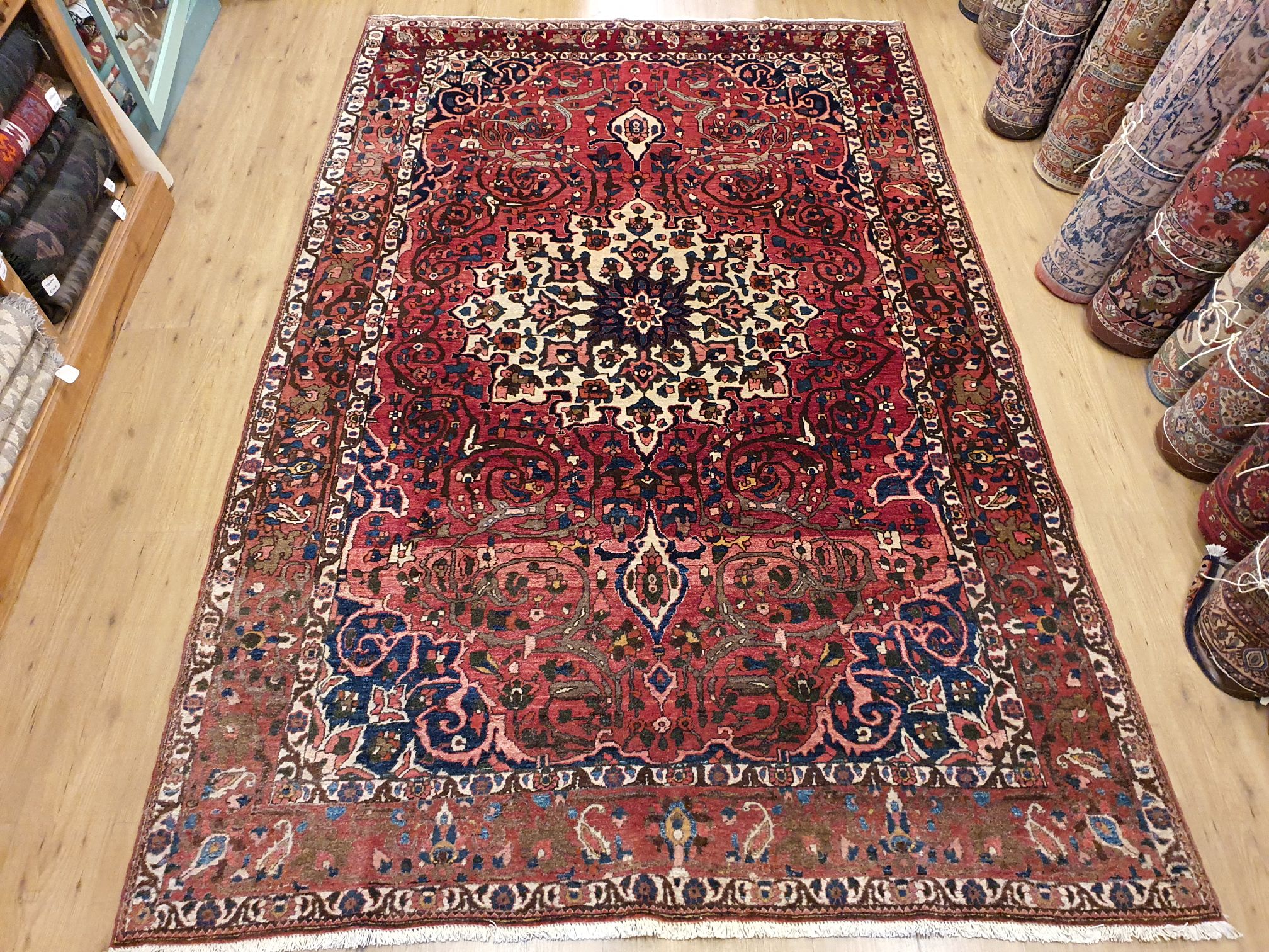 Ophef aanvaardbaar Kust 328x202 vintage handgeknoopt perzisch tapijt bakhtiar ID9528 - Vintage  Perzische en Oosterse Tapijten