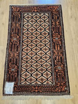 150x90 handgeknoopt perzisch tapijt beloutch ID30336