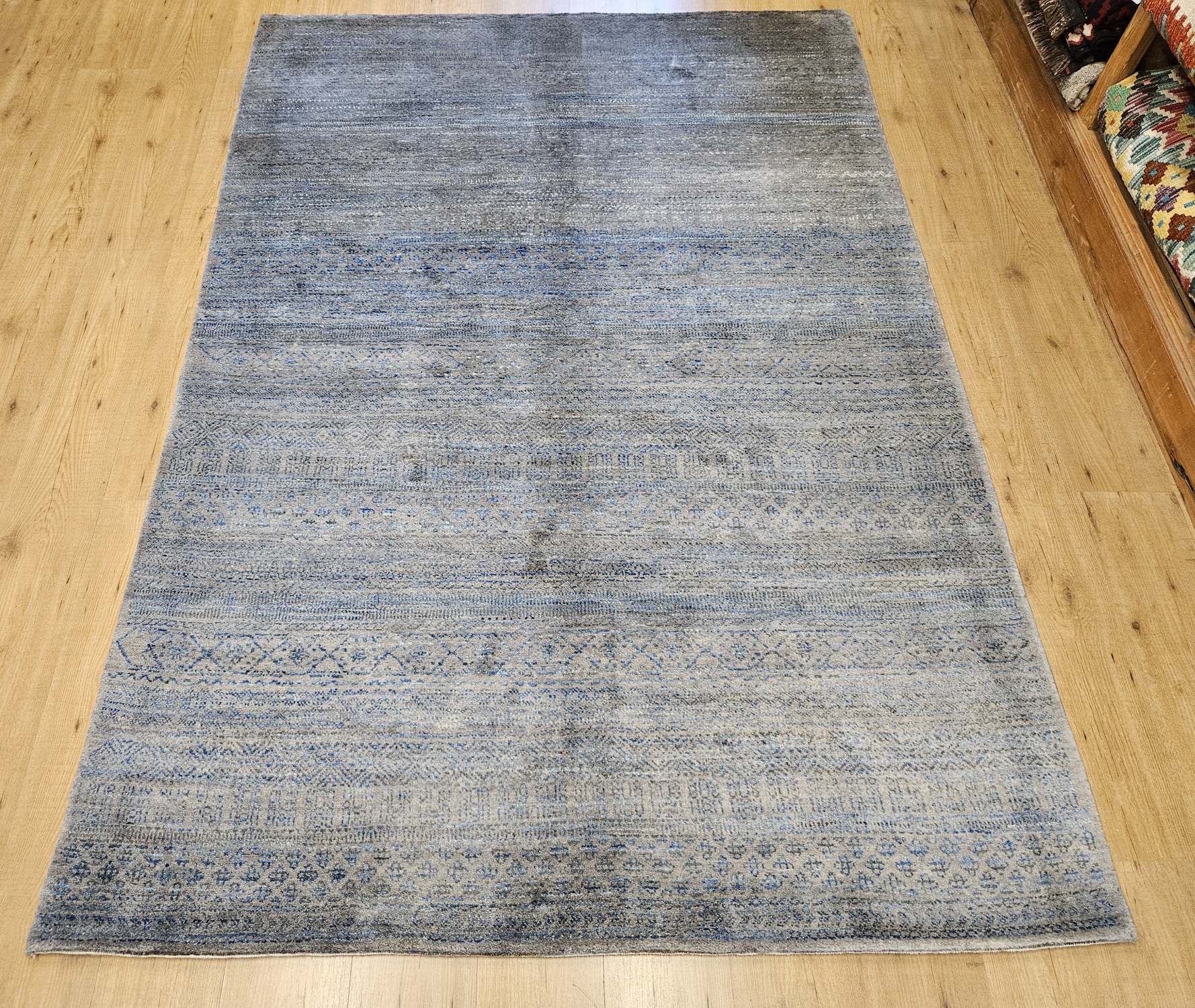 242x164 handgeknoopt oosters tapijt modern design ID31281