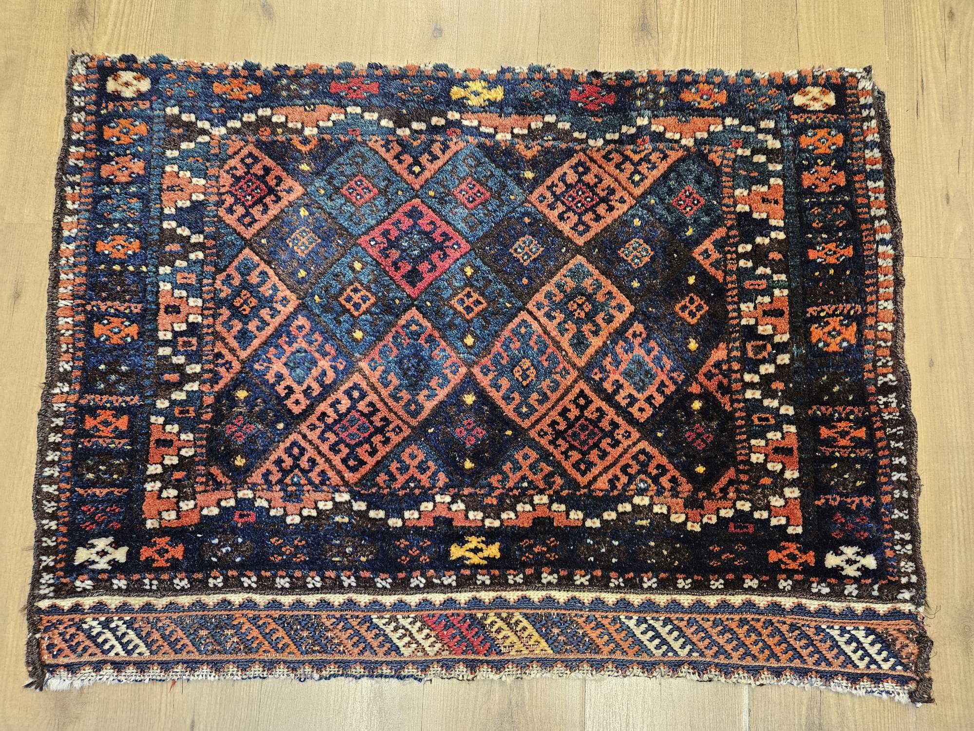 077x107 vintage handgeknoopt perzisch tapijt mossul ID31552