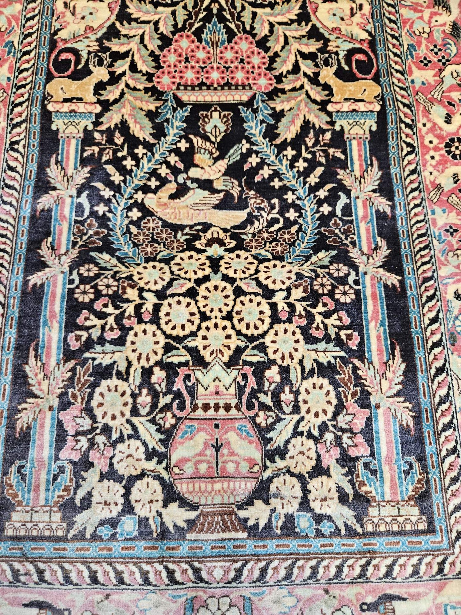 107x61 vintage handgeknoopt oosters tapijt Hereke zijde ID31769 - Afbeelding 2