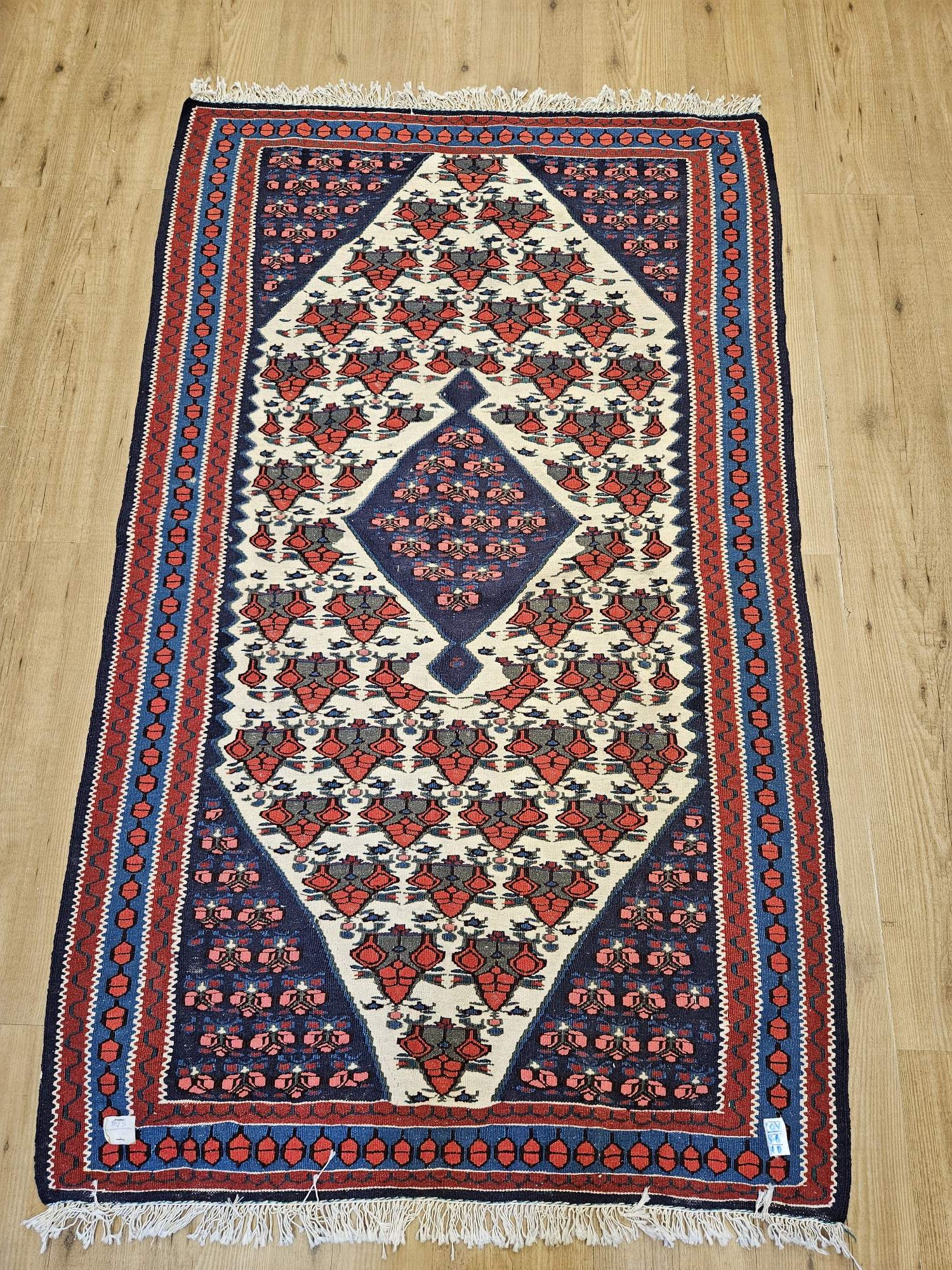 183x104 vintage handgeweven perzische wollen kelim ID32107