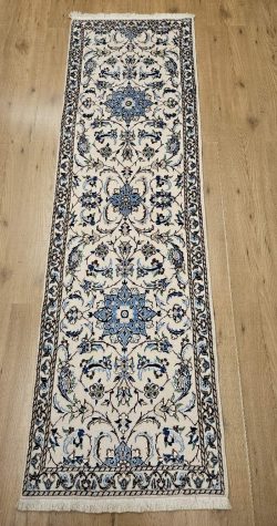 207x60 handgeknoopt perzisch tapijt loper nain ID32420