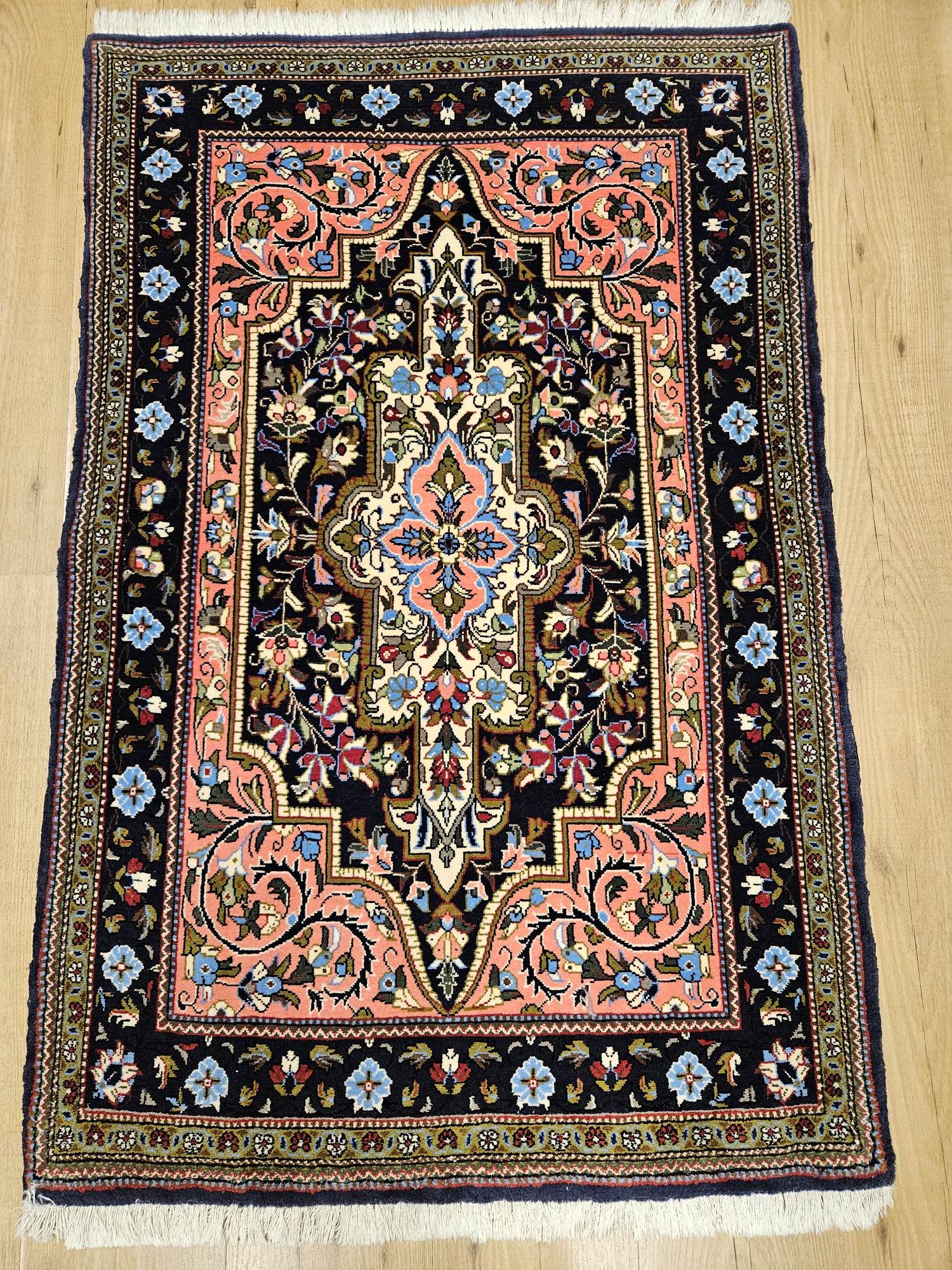 130x81 vintage handgeknoopt perzisch ghom ID32628