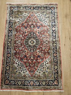 099x64 vintage handgeknoopt perzisch tapijt ghom zijde ID32489