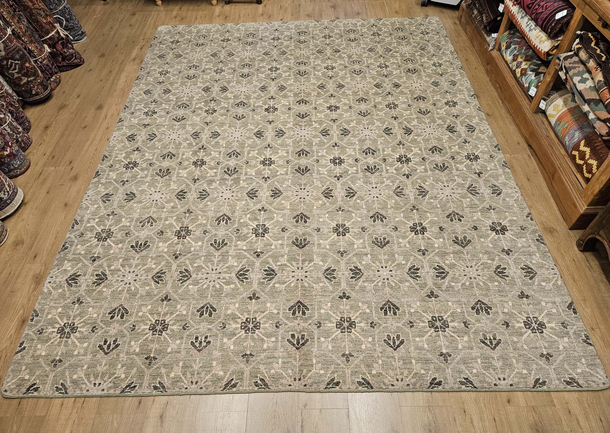 307x243 handgeknoopt oosters tapijt modern ID32979