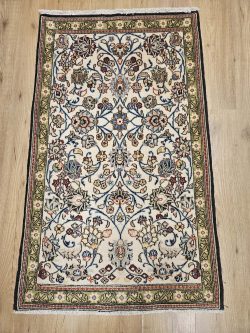 126x75 handgeknoopt perzisch tapijt ghom ID33061