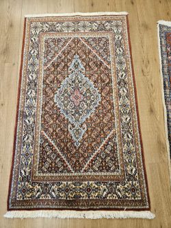 123x80 handgeknoopt perzisch tapijt moud met zijde ID33294