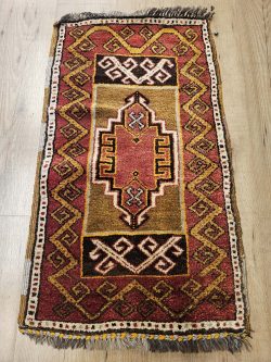 092x53 vintage handgeknoopt oosters tapijt ID33824
