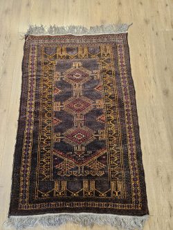 148x88 vintage handgeknoopt perzisch tapijt beloutch ID33830