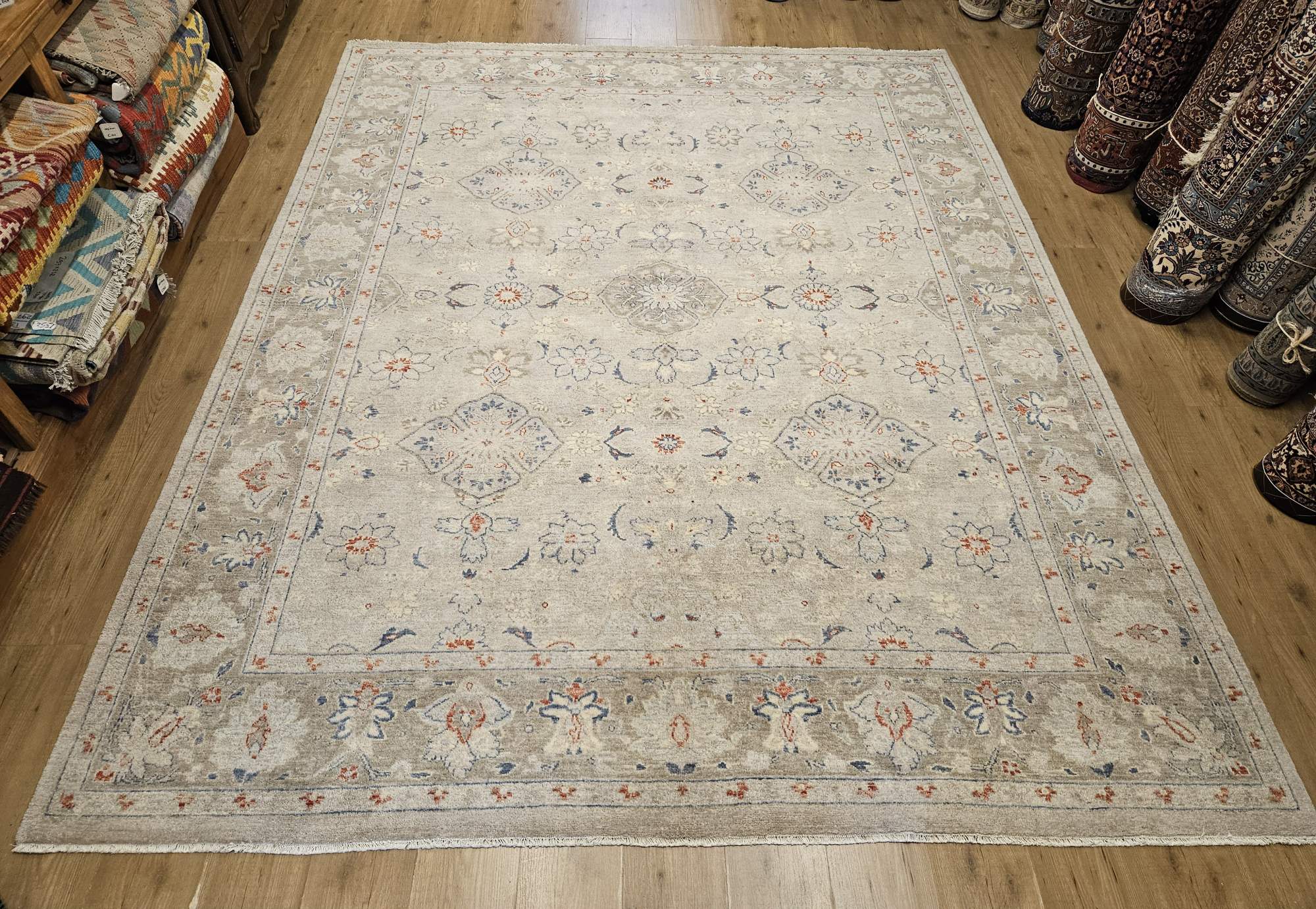 308x250 Handgeknoopt oosters tapijt ziegler design ID33964