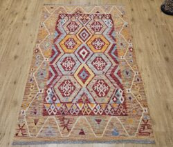 187x125 handgeweven oosterse wollen kelim ID33900