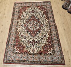 216x141 vintage handgeknoopt perzisch tapijt ghom ID33910